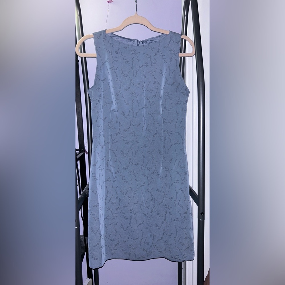Elegant Periwinkle Blue 90s Shift Dress